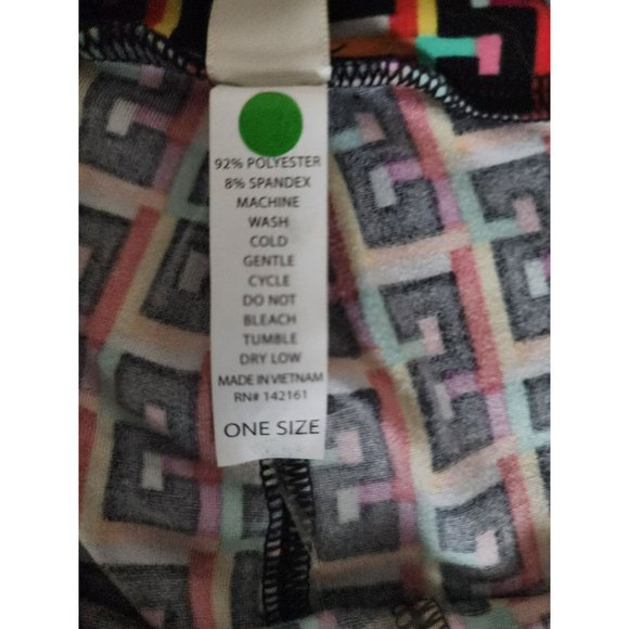 LuLaRoe Women's Black/Multicolor Single Print Soft Knit Leggings One Size (2-10) - Picture 5 of 10